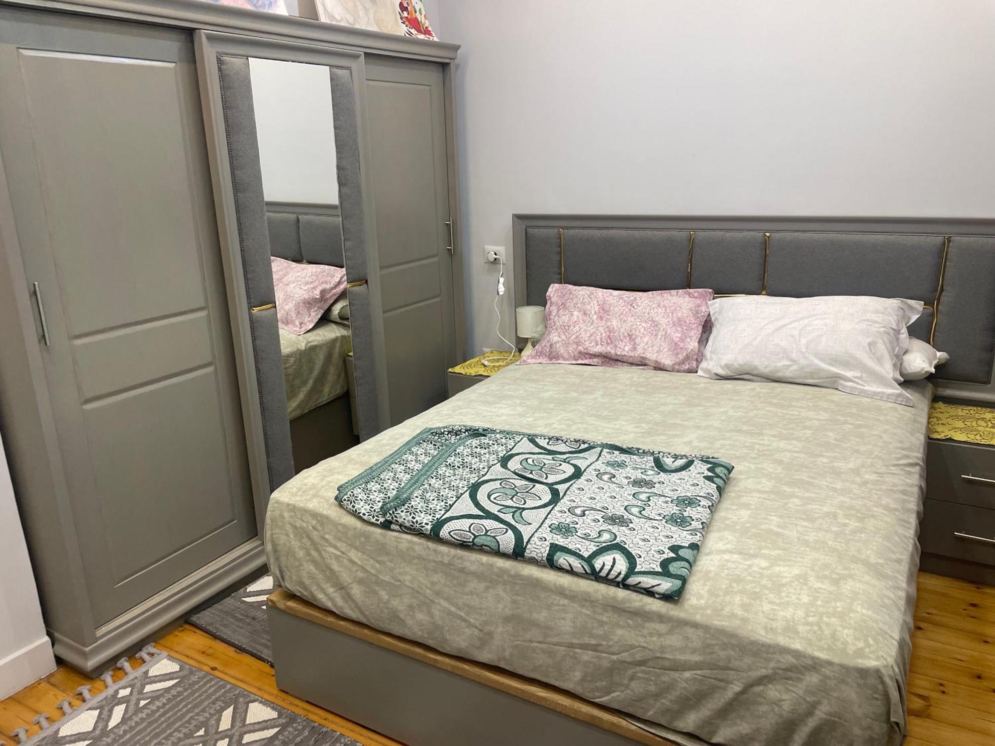 Apartment El Mamoura